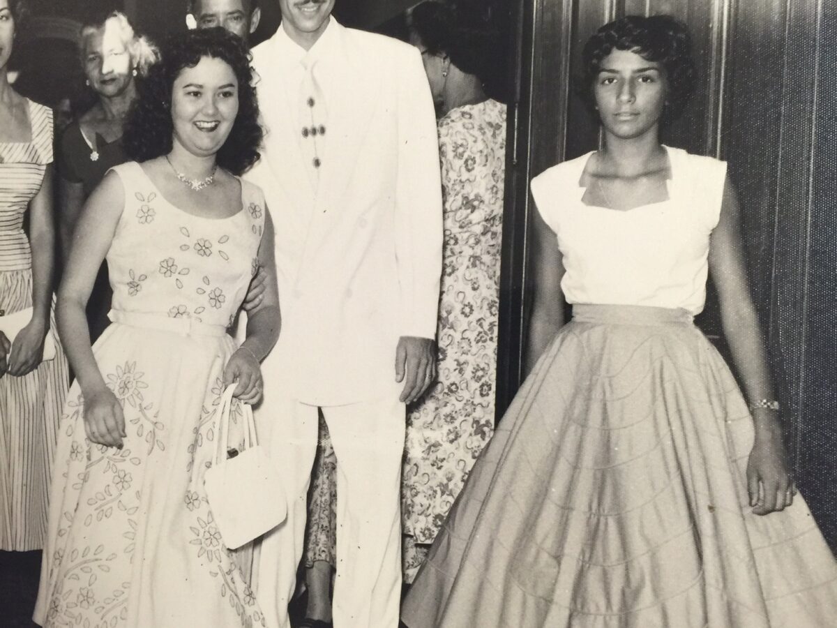 1_Tia_Tio_Mami_on_wedding_day_Havana_Cuba