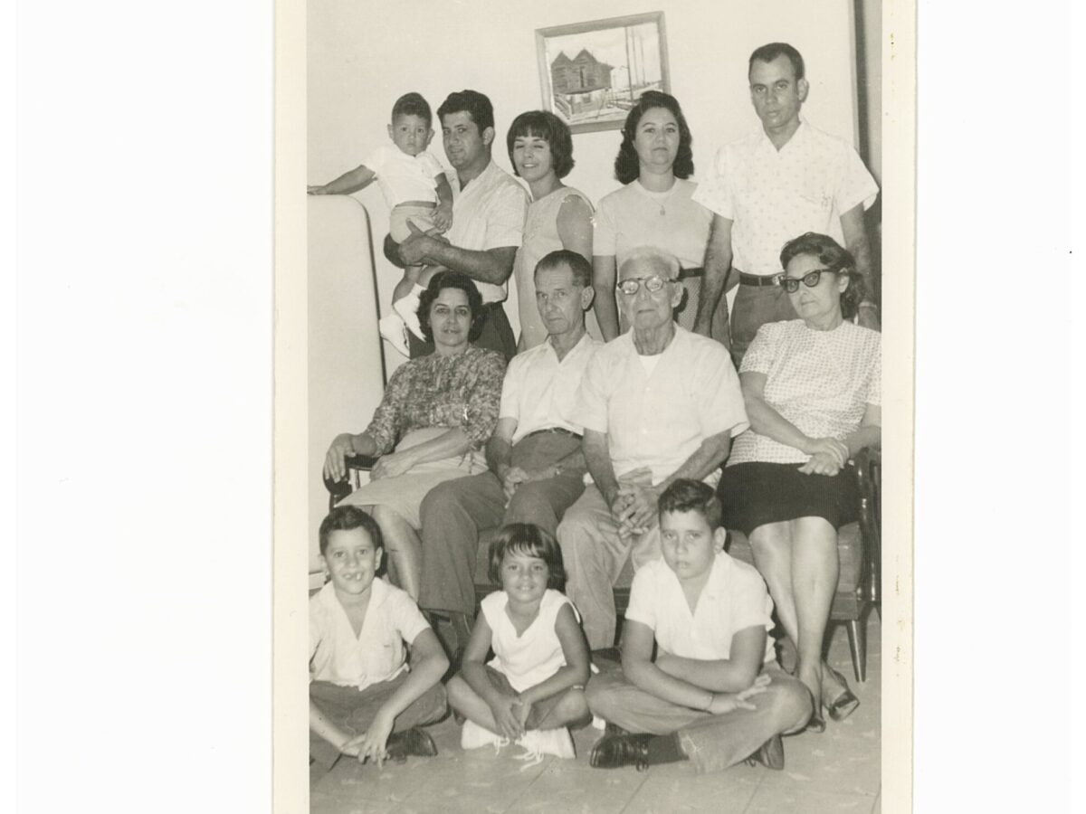 6_Last_family_photo_Juanelo