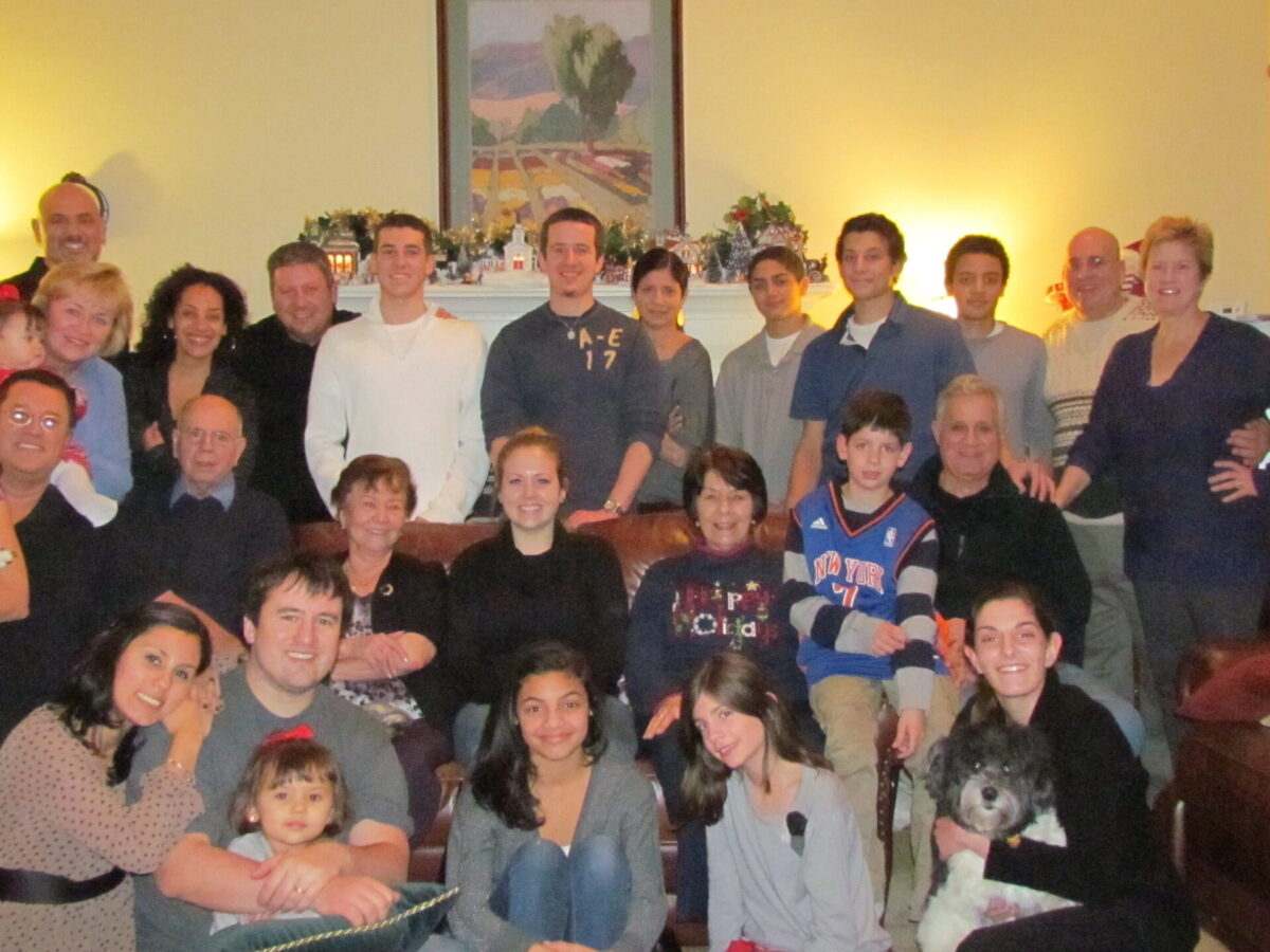 16_Noche Buena_four generations_Merrimack_NH